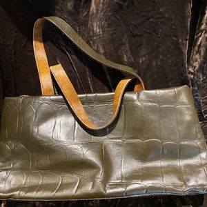 Falor olive handbag with sorrel cowhide insets